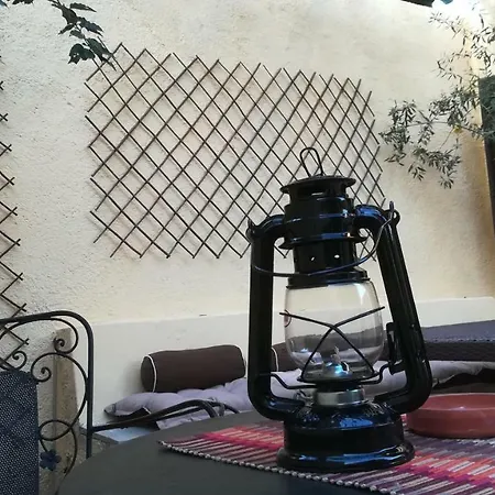 Chris αpartments Old Town Lägenhet